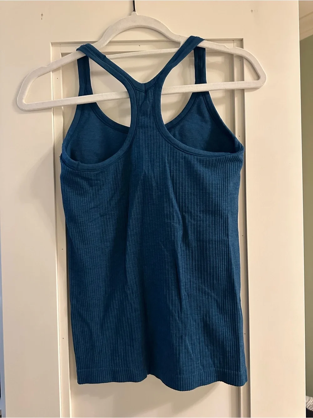lululemon ebb to street teal tank size 6 - Picture 3 of 4